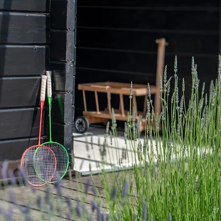 Деревянный коттедж Bla Marine Nad Morzem *