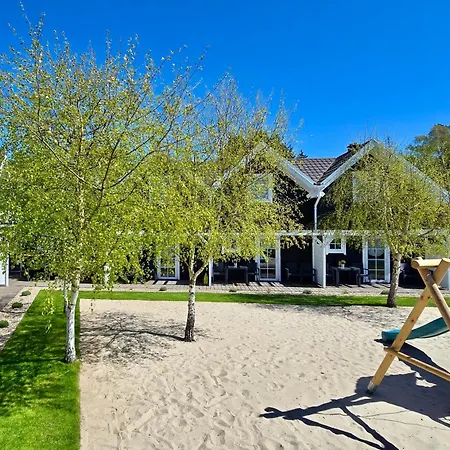 Bla Marine Nad Morzem Lodge