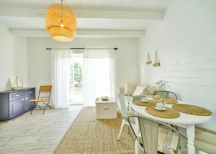 山林小屋 Bla Marine Nad Morzem *