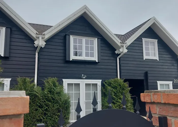 Bla Marine Nad Morzem Lodge